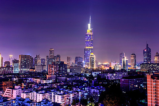 南京标志性建筑紫峰大厦夜景