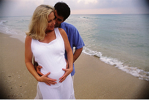 怀孕,海滩,夫妻