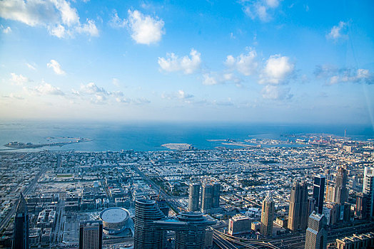 阿联酋迪拜哈利法塔眺望迪拜城
