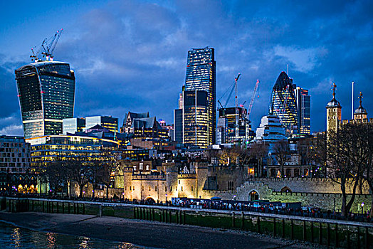 英格兰,伦敦,摩天大楼,城市,伦敦塔,泰晤士河,河,黃昏