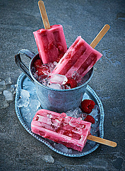 树莓,冰棍,碎冰