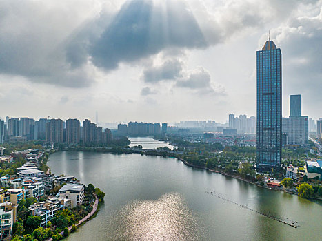 武汉东西湖区欧亚广场和欧亚会展国际酒店