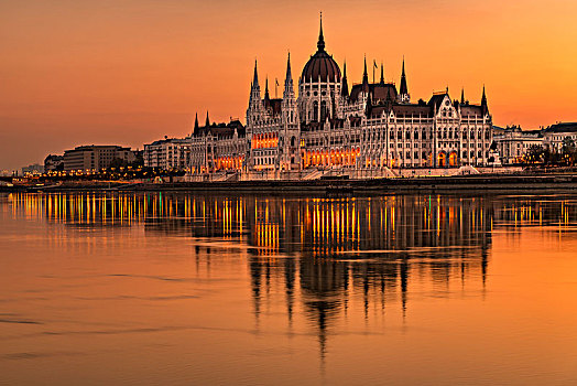 日出,议会,倒影,多瑙河,布达佩斯,匈牙利,欧洲