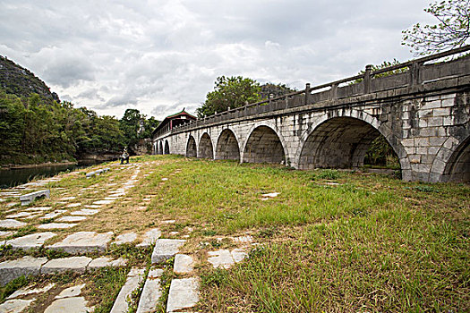 桂林花桥