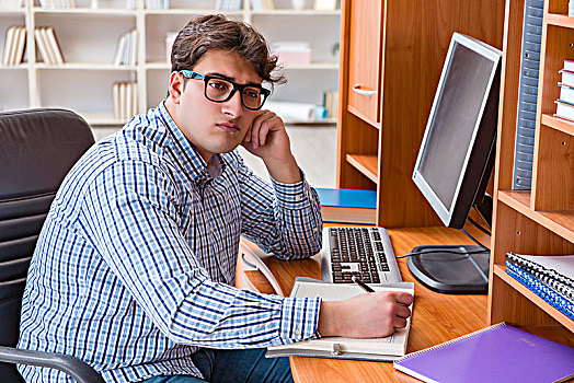 年轻,学生,电脑,桌子