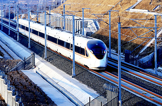 世界首条智能化高铁,京张高铁