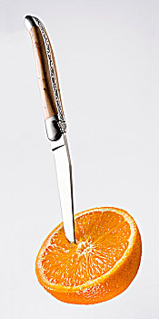 一半,橙子,刀