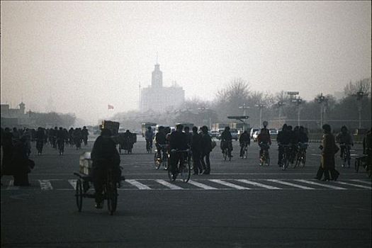 亚洲,中国,北京,街道,人行横道,自行车,骑车,薄雾,雾,早晨,城市