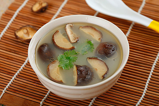 益寿香菇汤