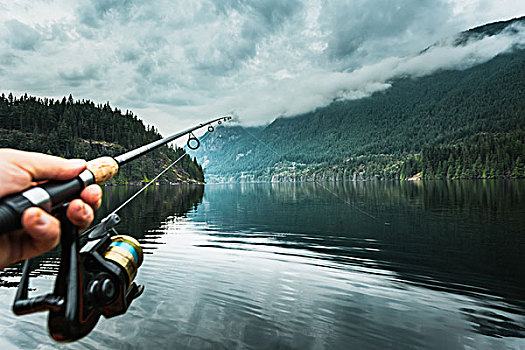 男人,拿着,鱼竿,特写,不列颠哥伦比亚省,加拿大
