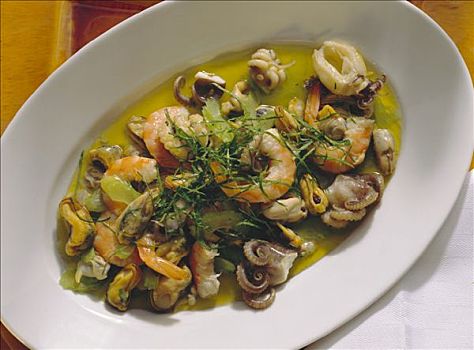 海鲜沙拉,西西里,意大利