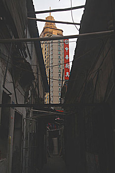 深圳,建设,城市,老街,旧城,居民区,胡同,拥挤,脏乱差,贫民区,落后