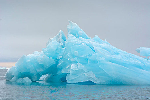 挪威,斯瓦尔巴特群岛,岛屿,青绿色,冰,冰山,静水