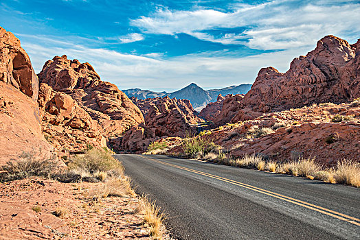 道路,红色,沙岩构造,荒漠景观,山谷,莫哈维沙漠,内华达,美国,北美
