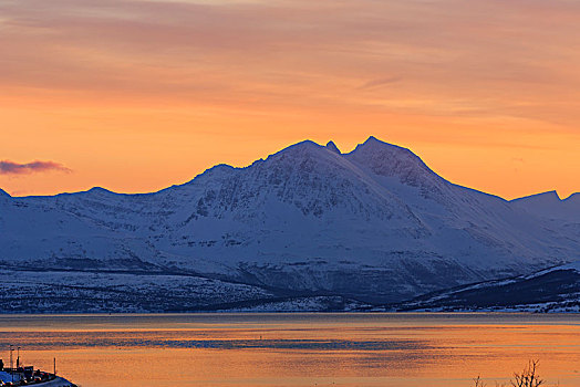 雪山,日落,特罗姆斯,挪威,欧洲