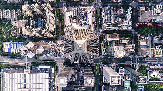 俯瞰平安国际大厦
