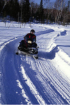 人,骑,雪地车,小路,区域,魁北克,加拿大