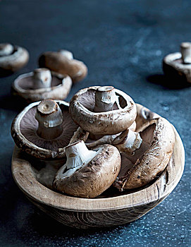 蘑菇,木碗