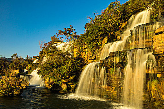 云南昆明瀑布公园亚洲第一大人工瀑布景观
