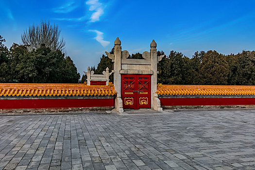 北京市地坛公园皇家园林牌坊建筑