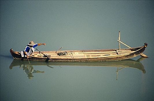 缅甸,异教,伊洛瓦底江,捕鱼者,木质,独木舟,反射,水上