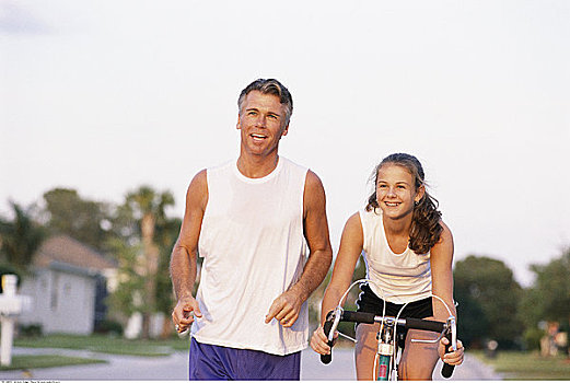 父亲,跑,旁侧,女儿,自行车