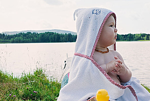 女婴,毛巾,湖