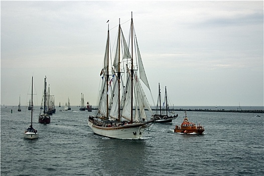 帆,2005年