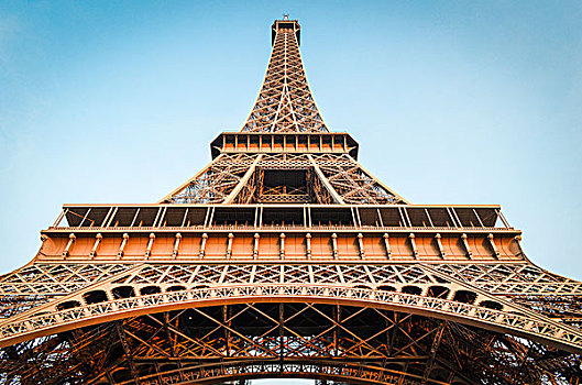 仰视,埃菲尔铁塔,巴黎,蓝天