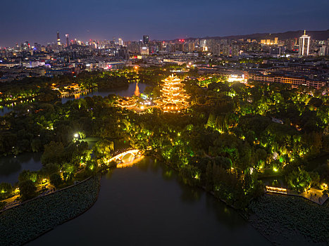 济南大明湖超然楼夜景