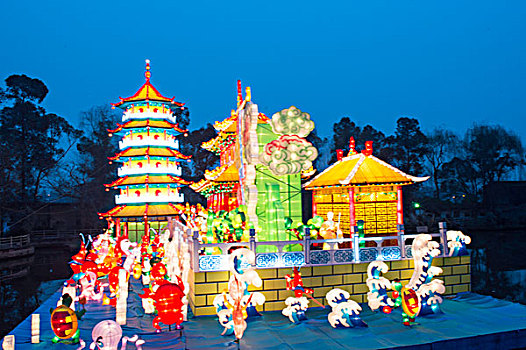 2013成都塔子山公园灯会夜景