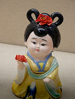中国瓷娃娃