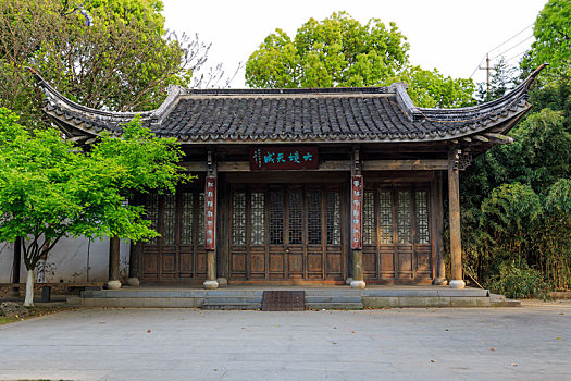 中国江苏省镇江金山风景区中式建筑