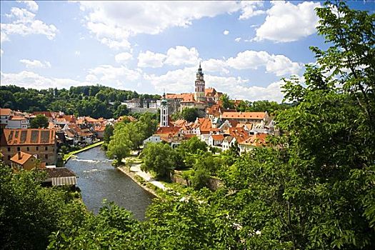 河,飘动,城市,捷克共和国