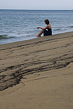 女青年,筛滤,沙子,海滩
