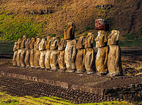 复活节岛石像,复活节岛,拉帕努伊国家公园,智利,南美