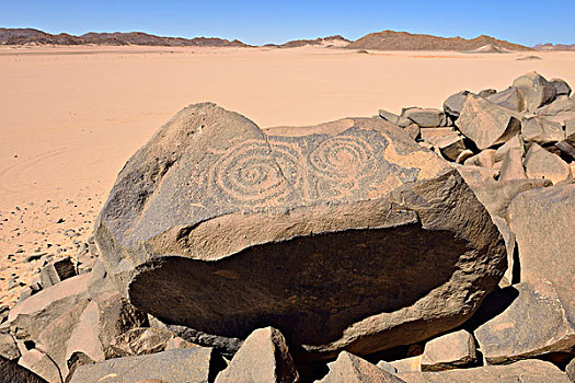 新石器时代,岩石艺术,时期,石头,雕刻,螺旋,象征,国家公园,世界遗产,撒哈拉沙漠,阿尔及利亚,非洲