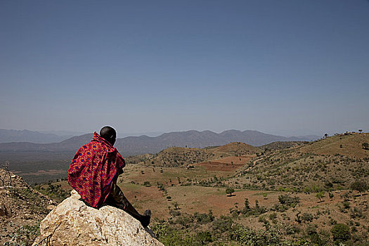 男人,坐,石头,埃塞俄比亚