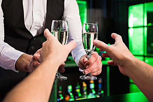 酒保,玻璃杯,香槟,吧台,酒吧