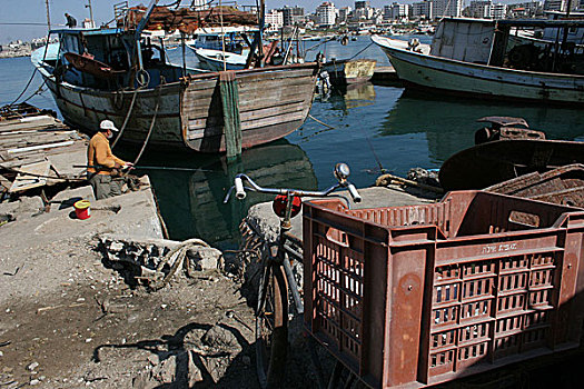 码头,城市,渔民,禁止,外出,海中,航海,英里,脸,危险,逮捕,以色列,巡视,区域,巴勒斯坦,2006年
