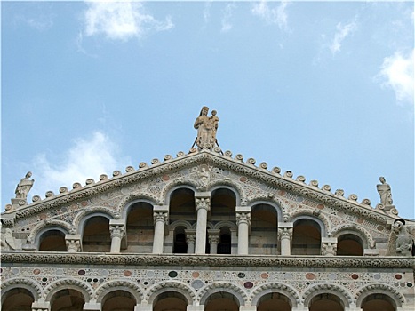 比萨,中央教堂,建筑