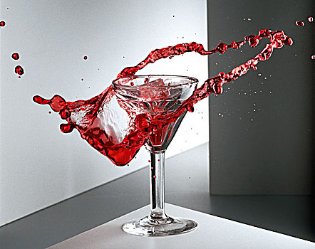 玻璃杯,溅,红色,液体,冰块