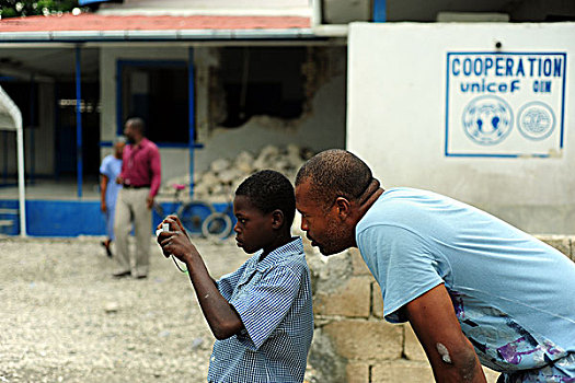 haiti,croix,des,bouquets,teaching,photography