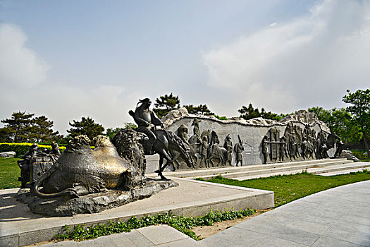卢沟桥园区内的雕塑