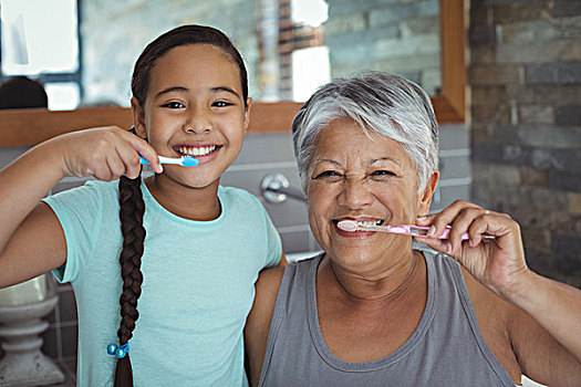 祖母,孙女,刷牙,浴室,在家