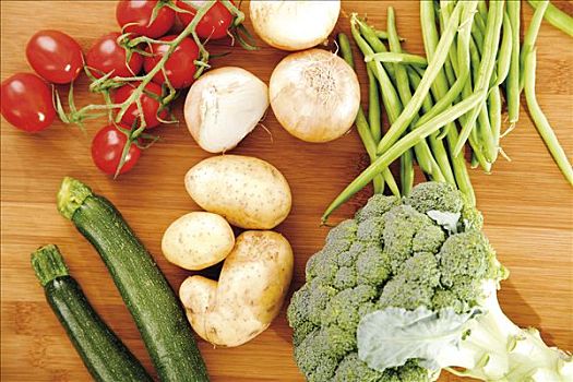 杂蔬,木质,切,花椰菜,夏南瓜,洋葱,土豆,豆,西红柿