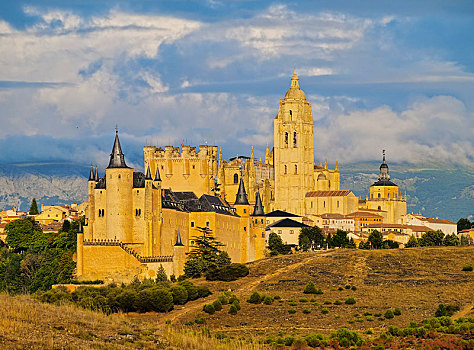 风景,老城,城堡,大教堂,塞戈维亚,卡斯提尔,西班牙,欧洲