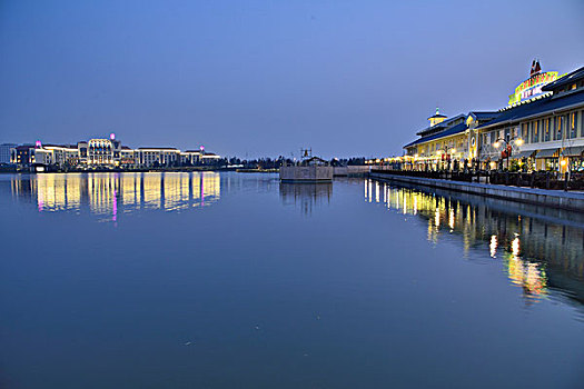 迪士尼小镇夜景