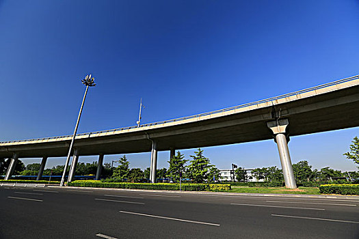 高速公路高架桥