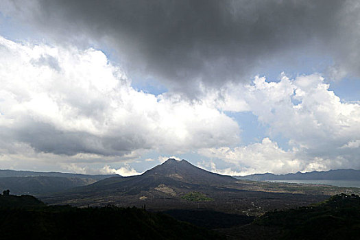 火山